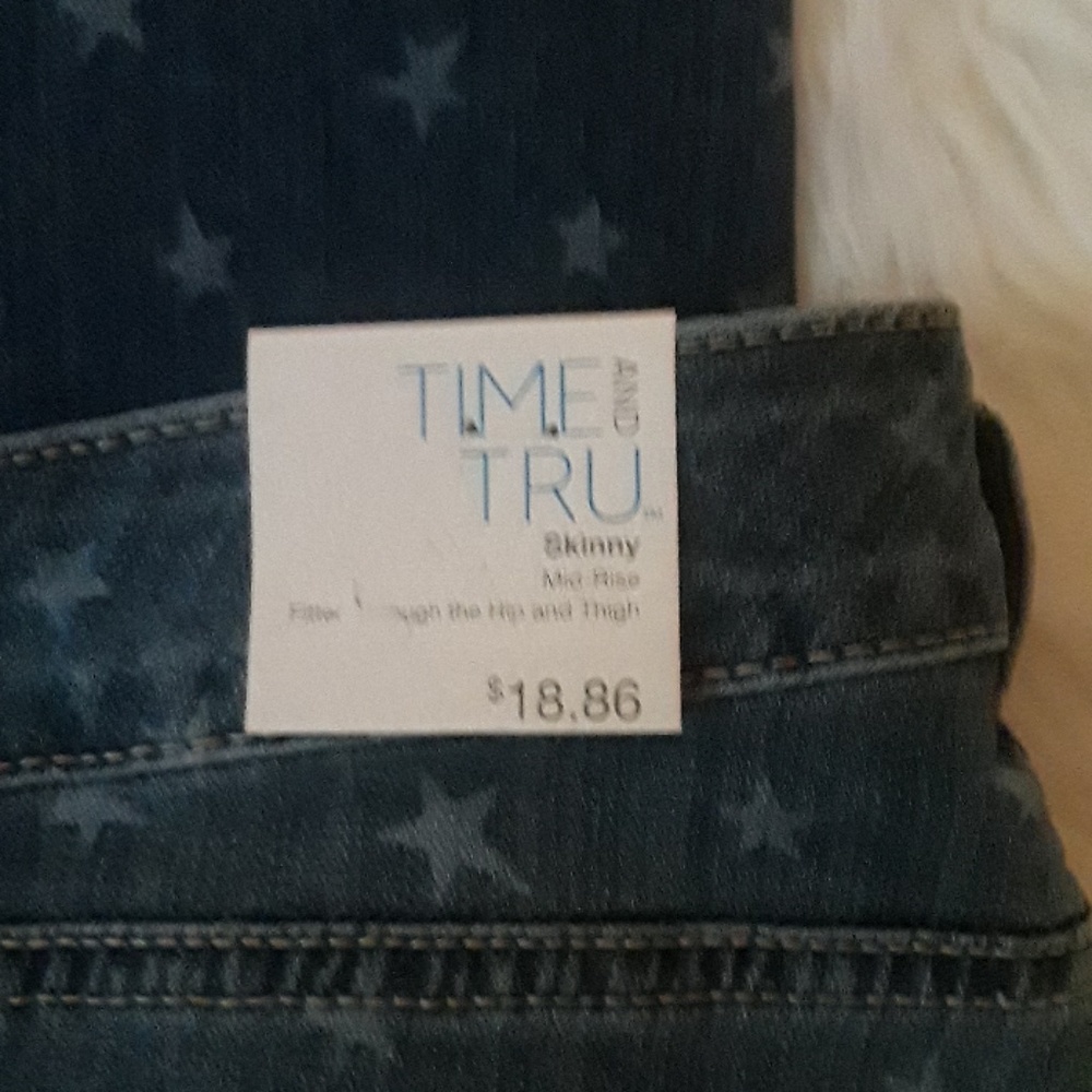 FINAL SALE  NWT CUTE JEANS - Picture 5 of 7